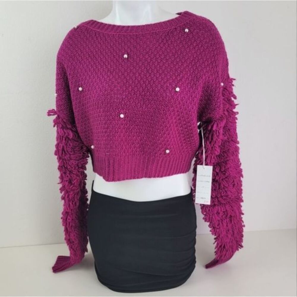 Onin Apparel cropped sweater size small